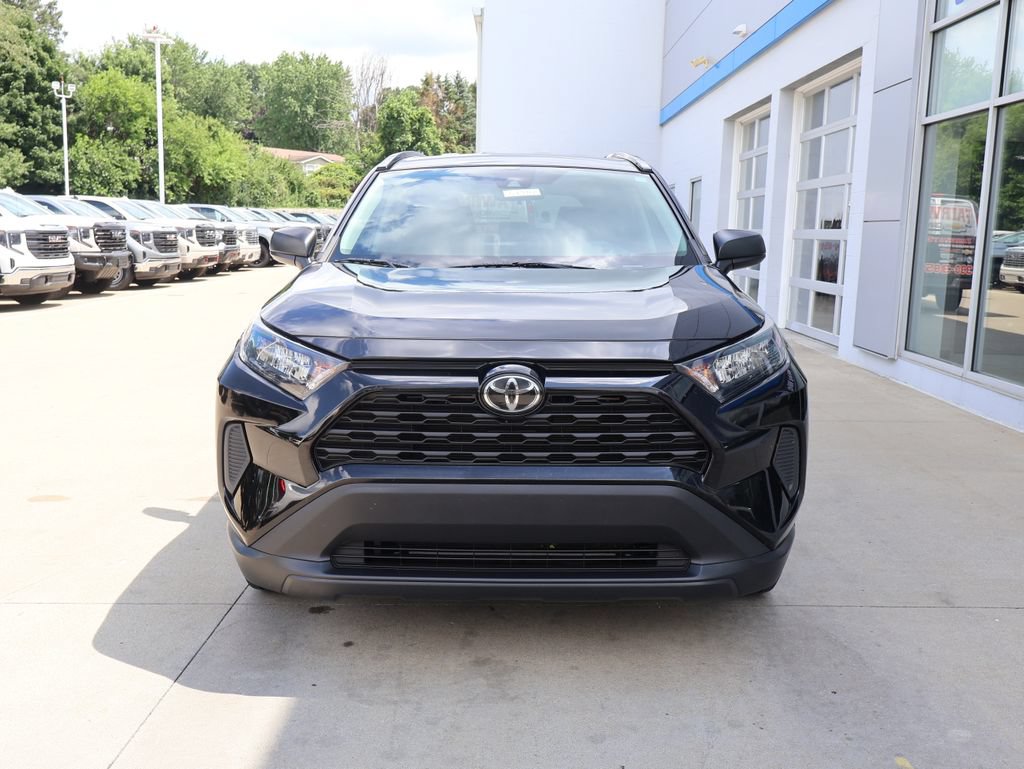 Used 2020 Toyota RAV4 LE w/ All Weather Liner Package AWD/4WD image 5