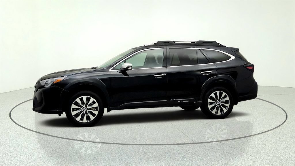Used 2024 Subaru Outback Touring AWD/4WD image 8