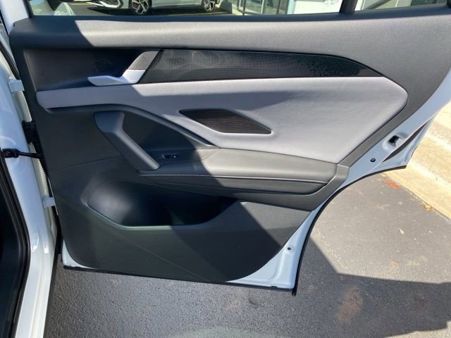 New 2025 Volkswagen Tiguan SE image 50