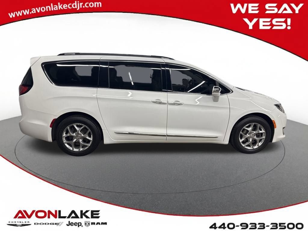 Used 2019 Chrysler Pacifica Limited image 7