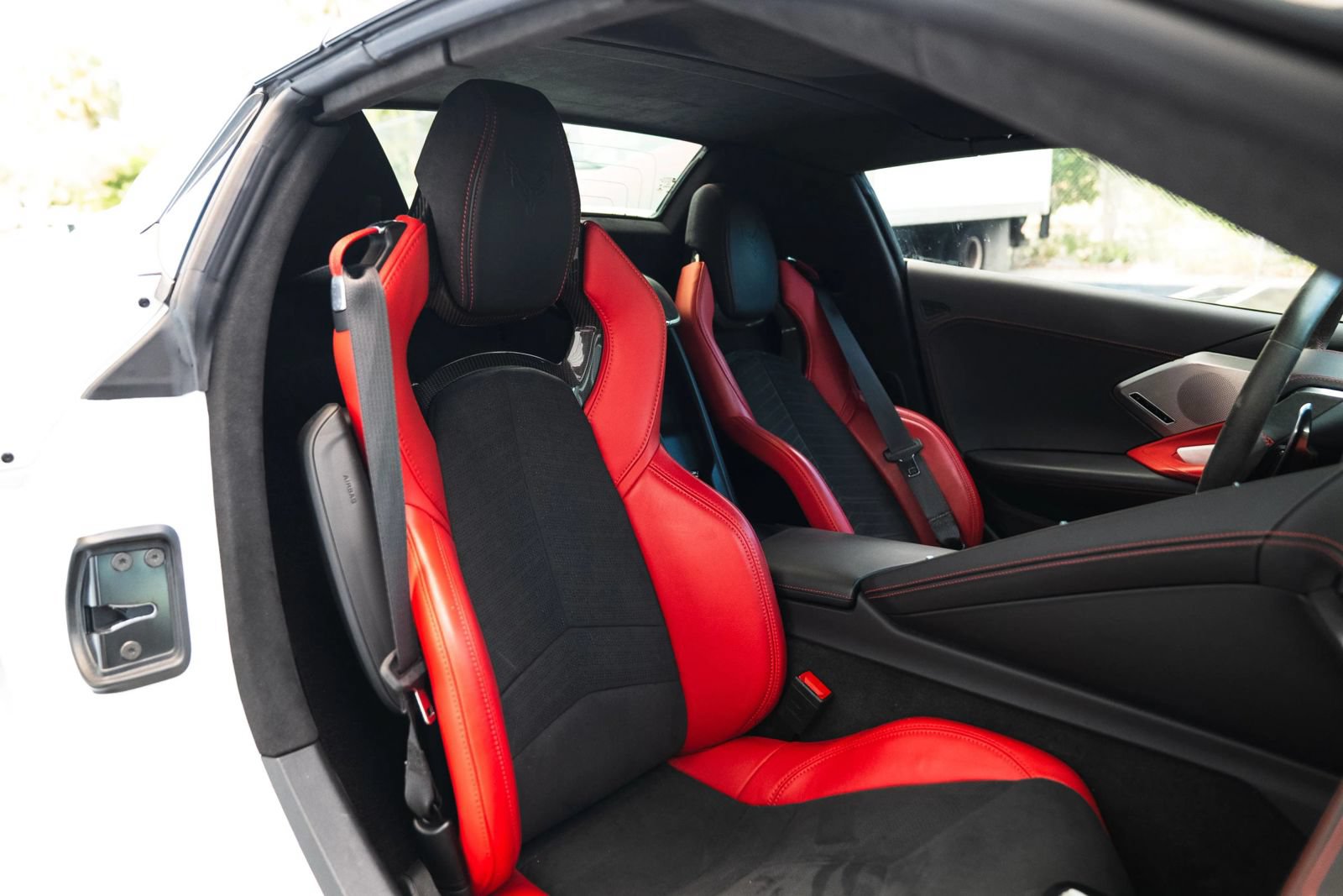 Used 2022 Chevrolet Corvette Stingray Premium Conv w/ Z51 Performance Package RWD image 14