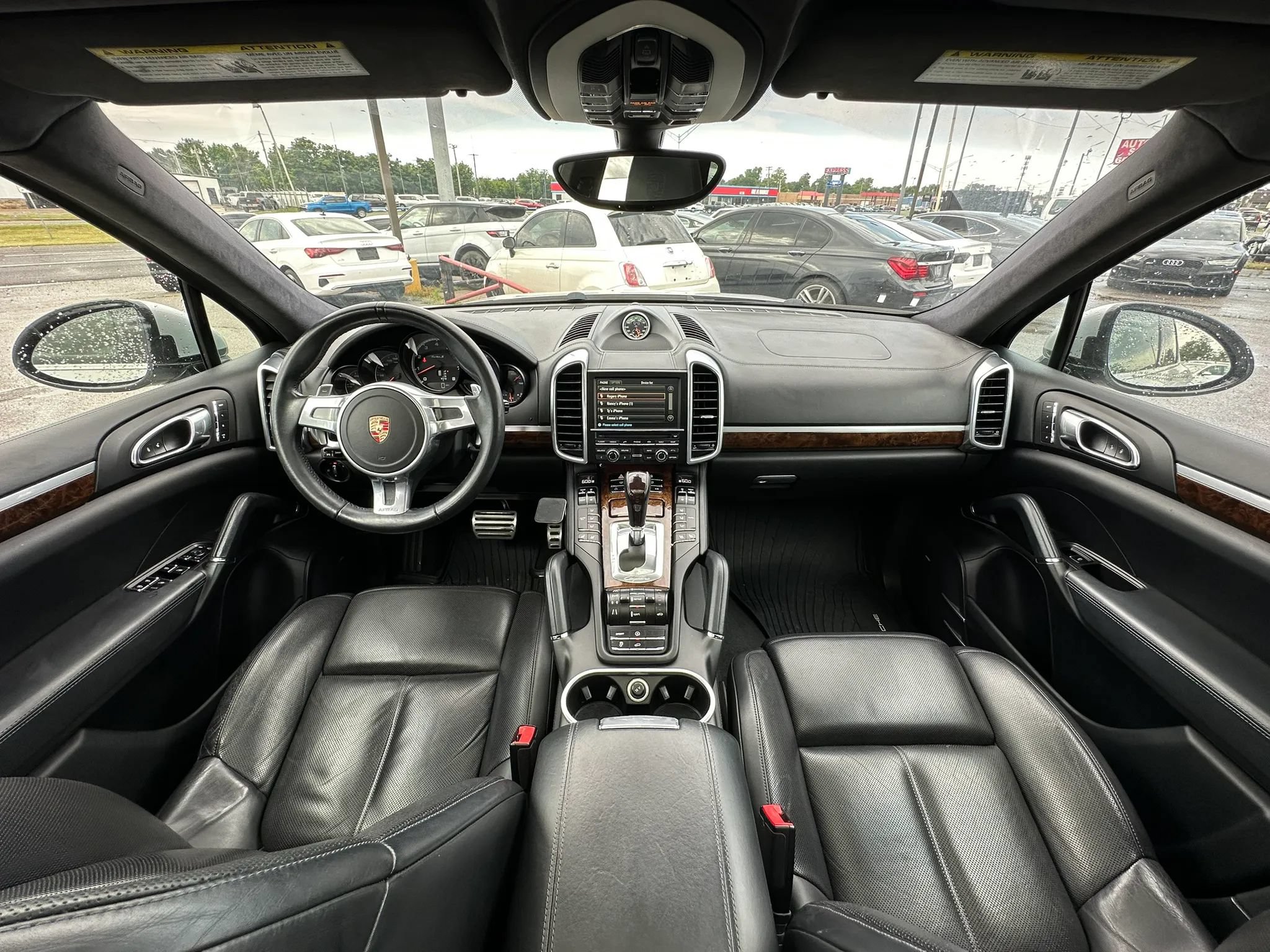 Used 2014 Porsche Cayenne Turbo S AWD/4WD image 2