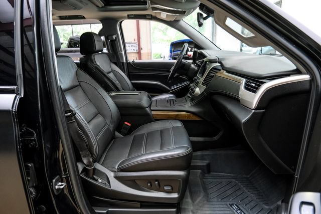 Used 2020 GMC Yukon Denali w/ Denali Premium Package AWD/4WD image 59