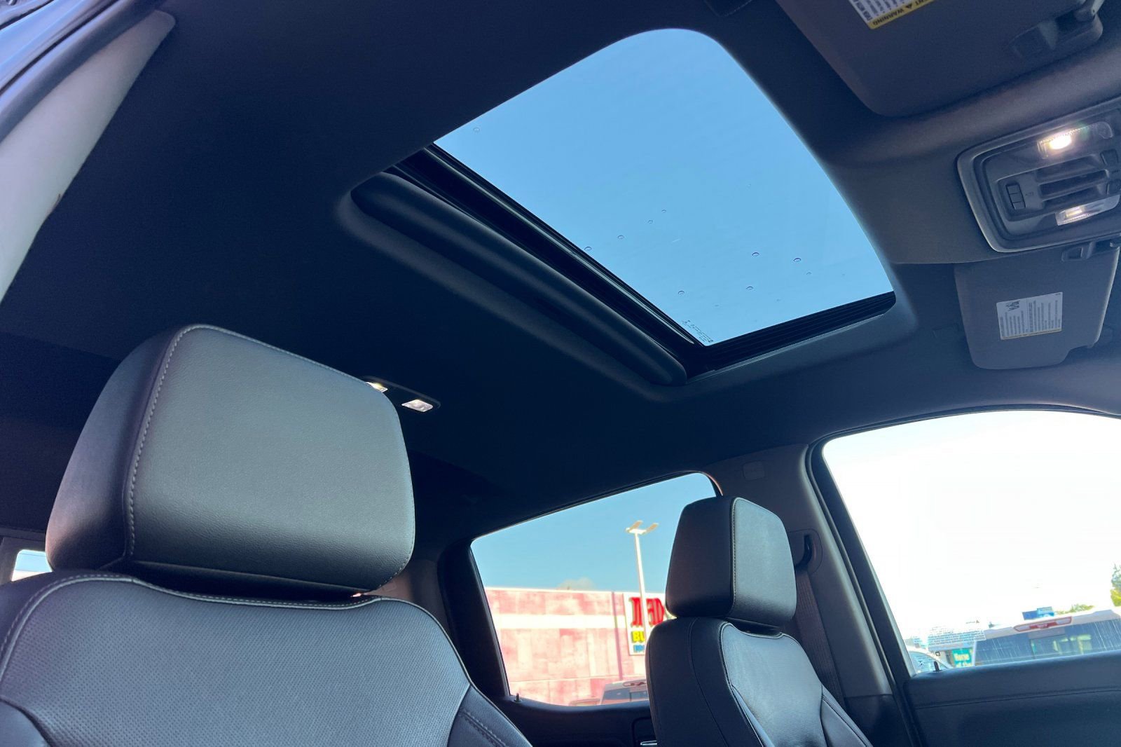 Used 2022 Chevrolet Silverado 1500 LTZ w/ LTZ Convenience Package II image 21