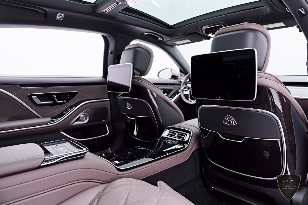 Used 2024 Mercedes-Benz Maybach S 680 4MATIC image 48