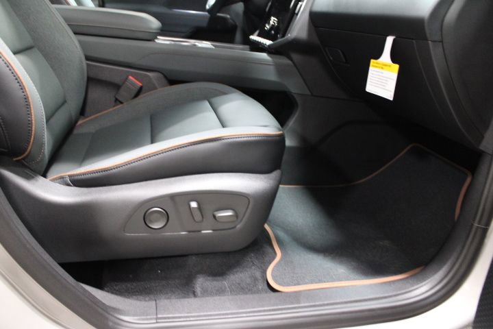 New 2026 GMC Acadia AT4 w/ Super Cruise Package image 26