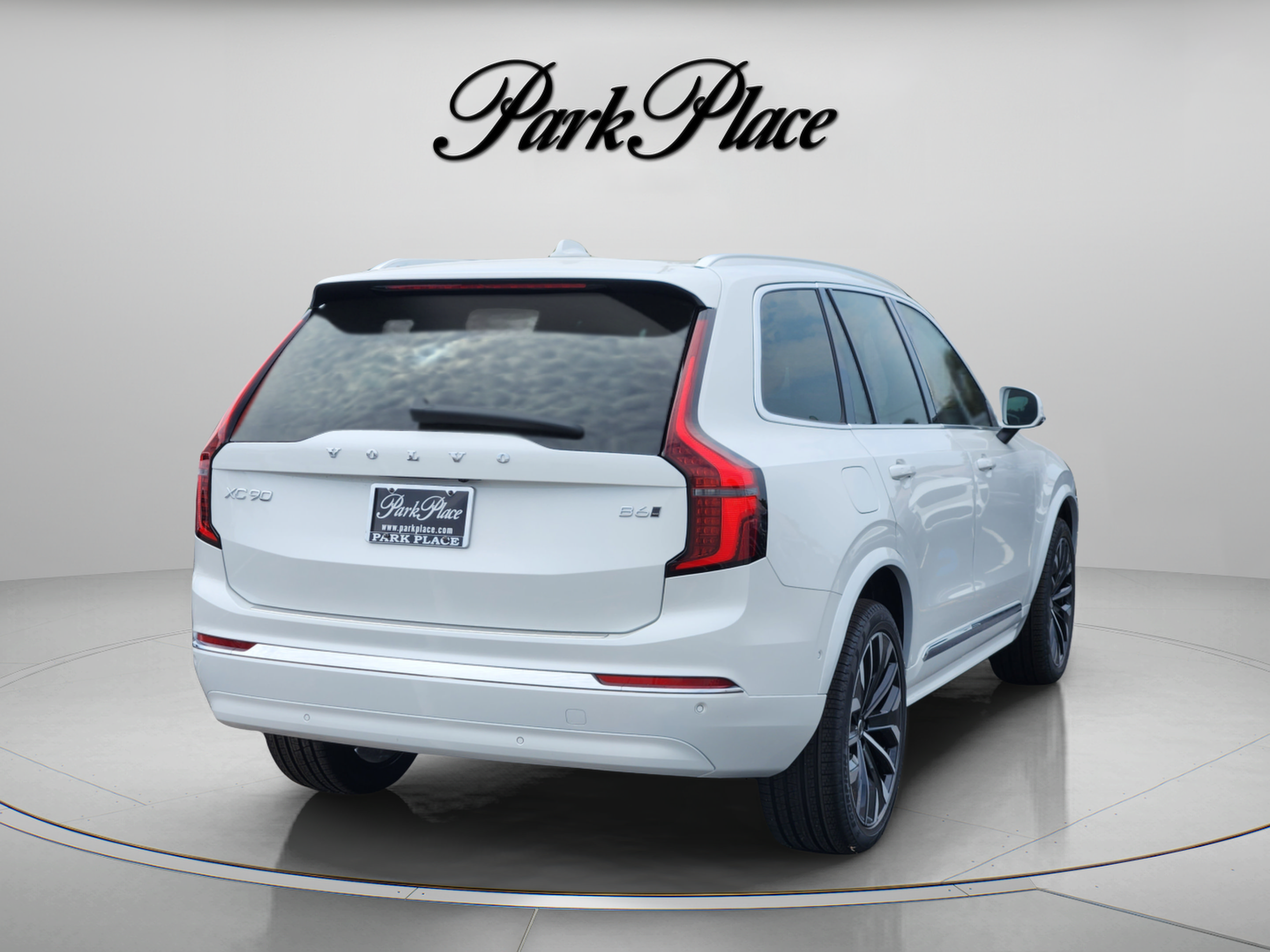 Used 2026 Volvo XC90 B6 Plus w/ Protection Package Premier AWD/4WD image 6