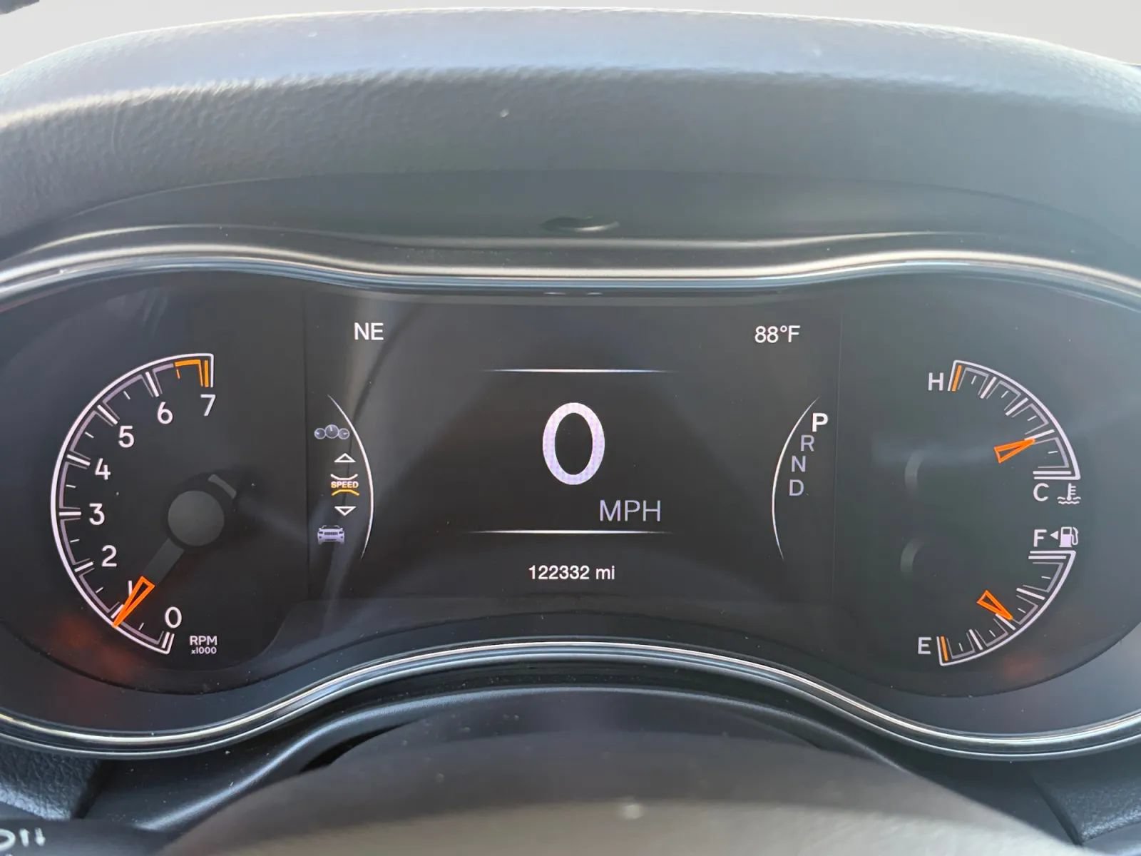 Used 2022 Jeep Grand Cherokee Laredo E AWD/4WD image 30