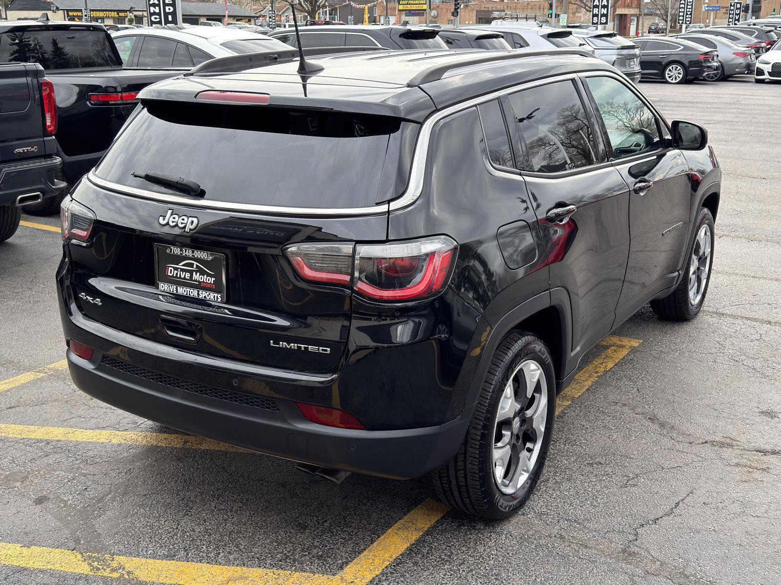 Used 2018 Jeep Compass Limited w/ Navigation Group AWD/4WD image 10