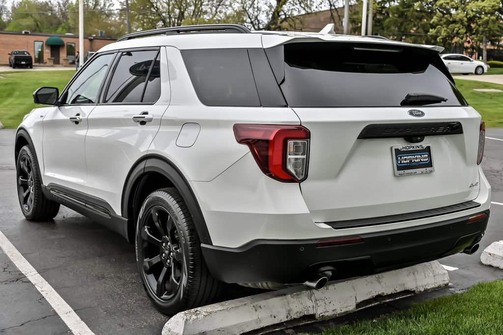 Certified 2023 Ford Explorer ST-Line AWD/4WD image 8