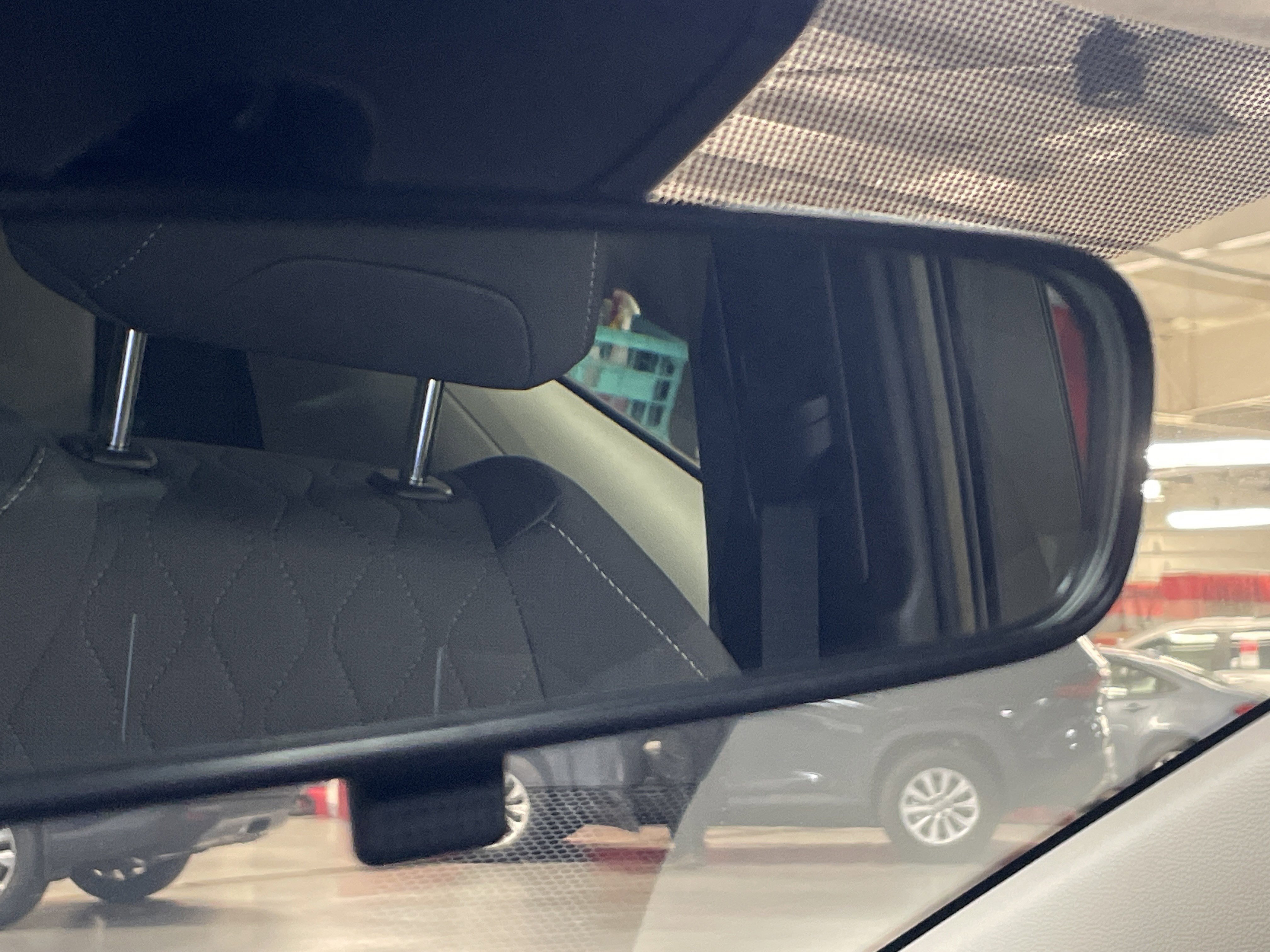 Used 2022 Toyota Corolla LE image 27