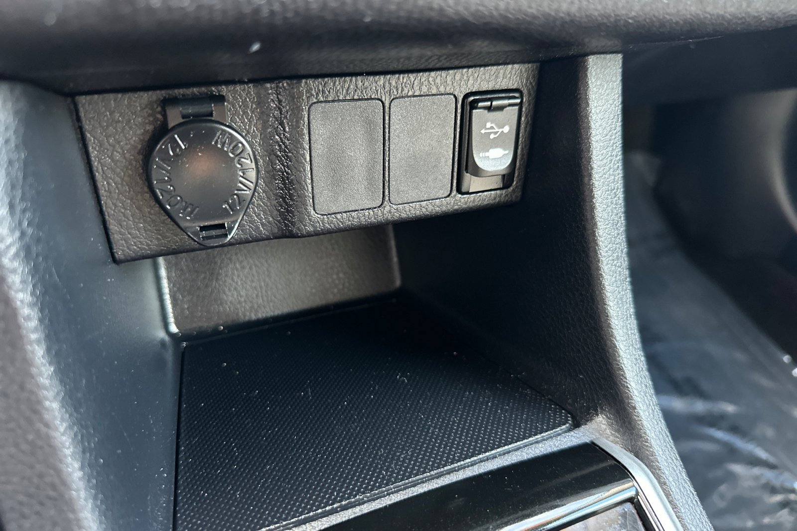 Certified 2017 Toyota Corolla LE image 26