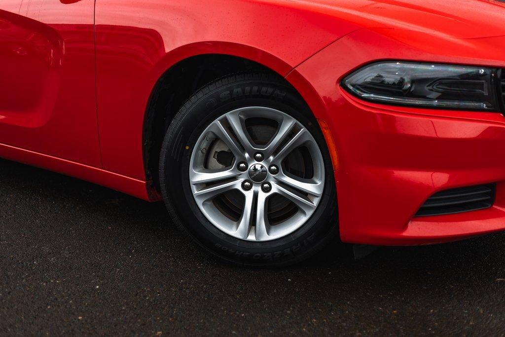 Used 2023 Dodge Charger SXT image 4