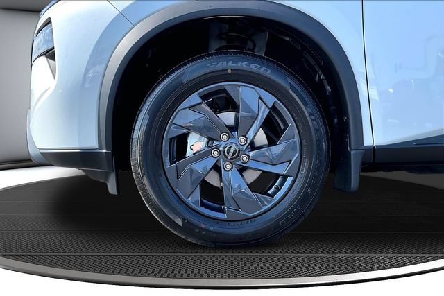 New 2026 Nissan Rogue SV w/ Cold Weather Package FWD image 11