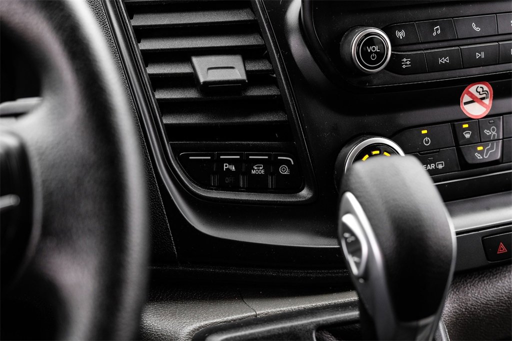 Used 2021 Ford Transit 350 XLT image 24