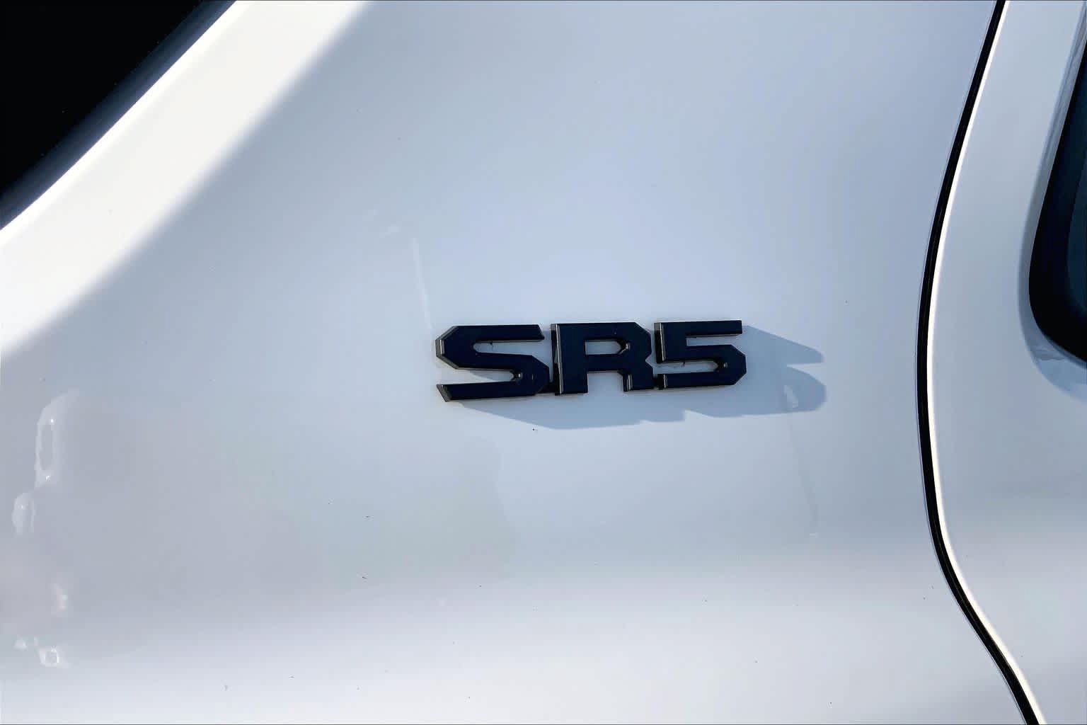 Used 2026 Toyota 4Runner SR5 AWD/4WD image 10