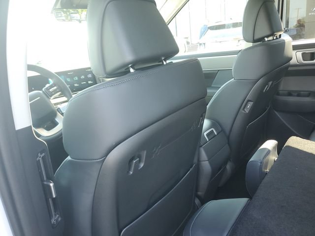 New 2027 Hyundai Santa Fe SEL AWD/4WD image 13