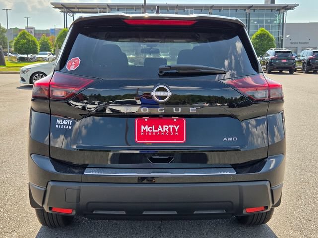 New 2026 Nissan Rogue SV AWD/4WD image 4