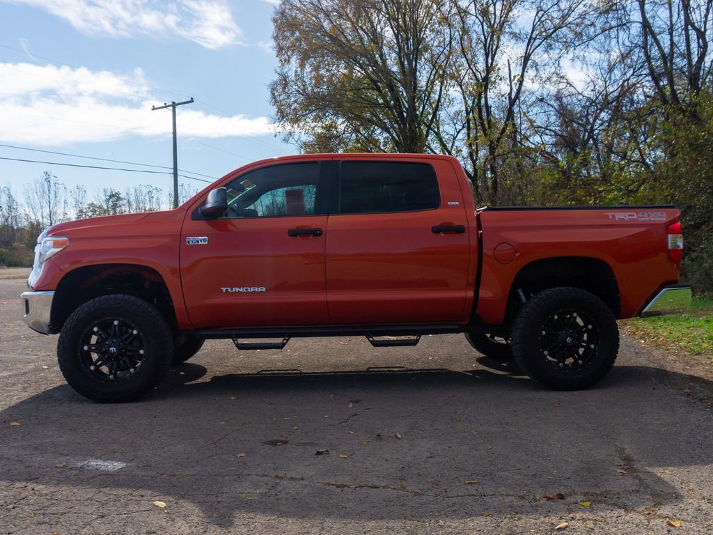 Used 2016 Toyota Tundra SR5 w/ TRD Off Road Package image 10