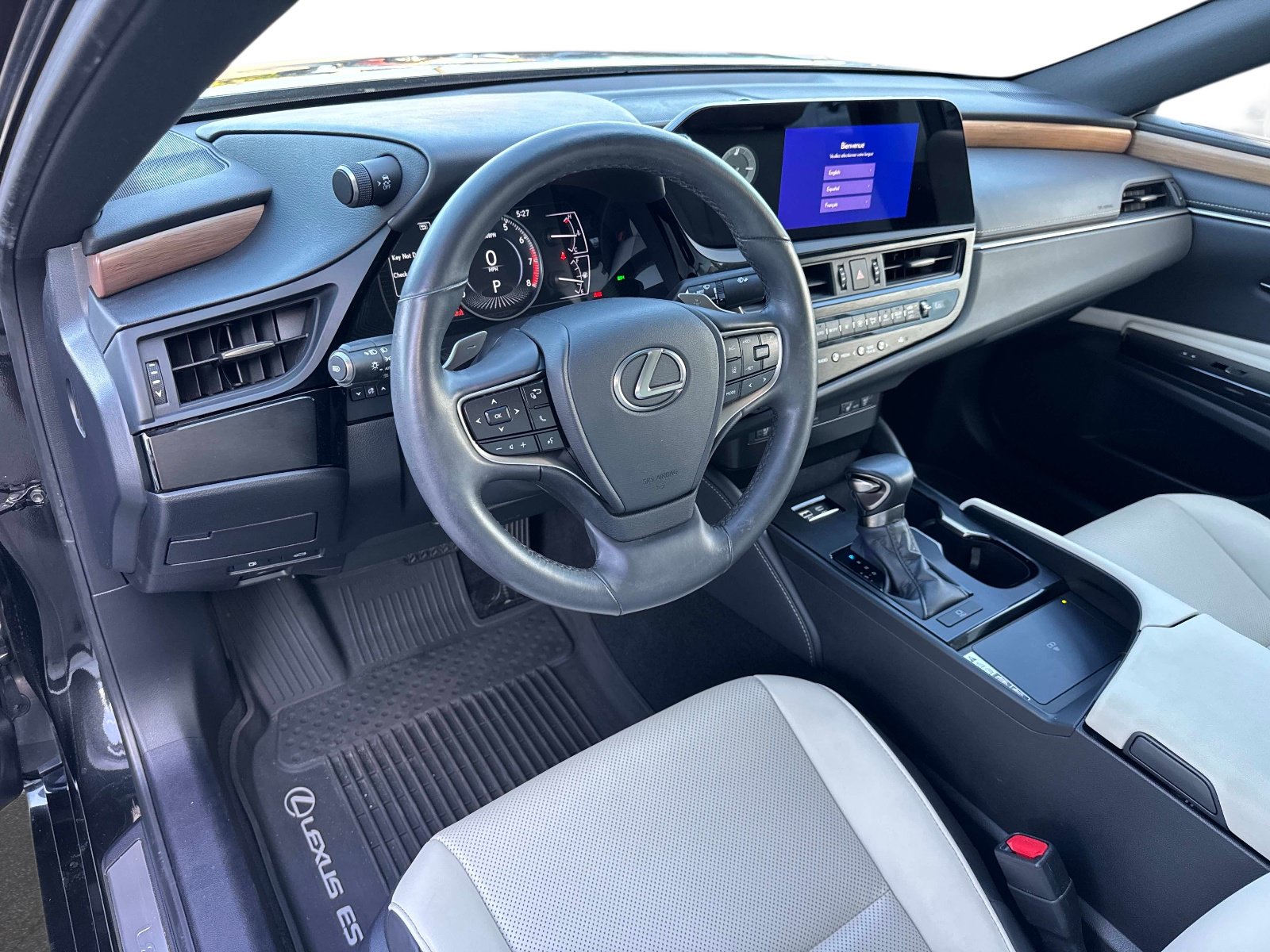 Used 2024 Lexus ES 350 w/ Premium Package FWD image 21