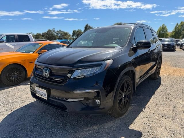 Used 2022 Honda Pilot Black Edition image 3