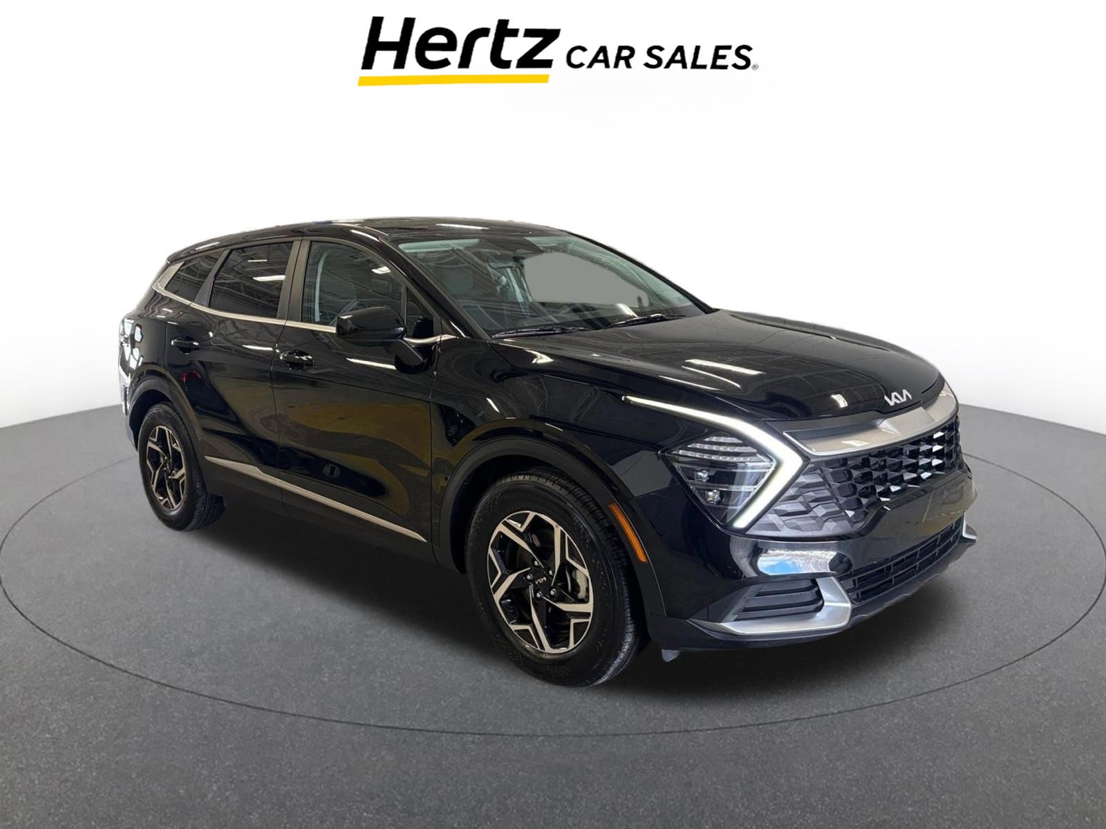 Used 2025 Kia Sportage LX image 1