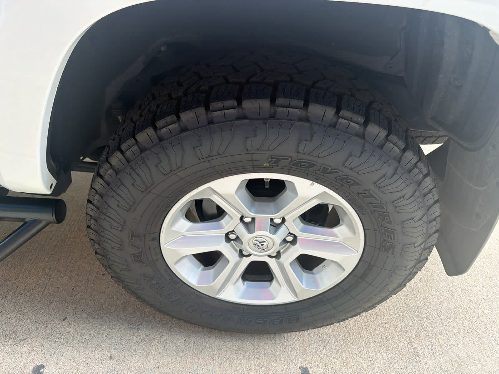 Used 2019 Toyota 4Runner SR5 AWD/4WD image 11