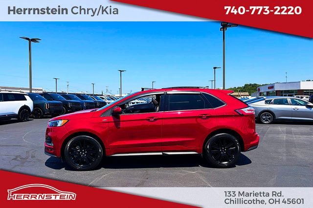 Used 2023 Ford Edge ST-Line w/ Class II Trailer Tow Package AWD/4WD image 4