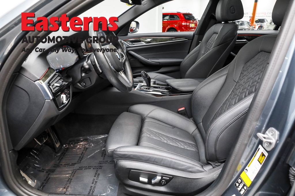 Used 2022 BMW 530i xDrive w/ M Sport Package image 14