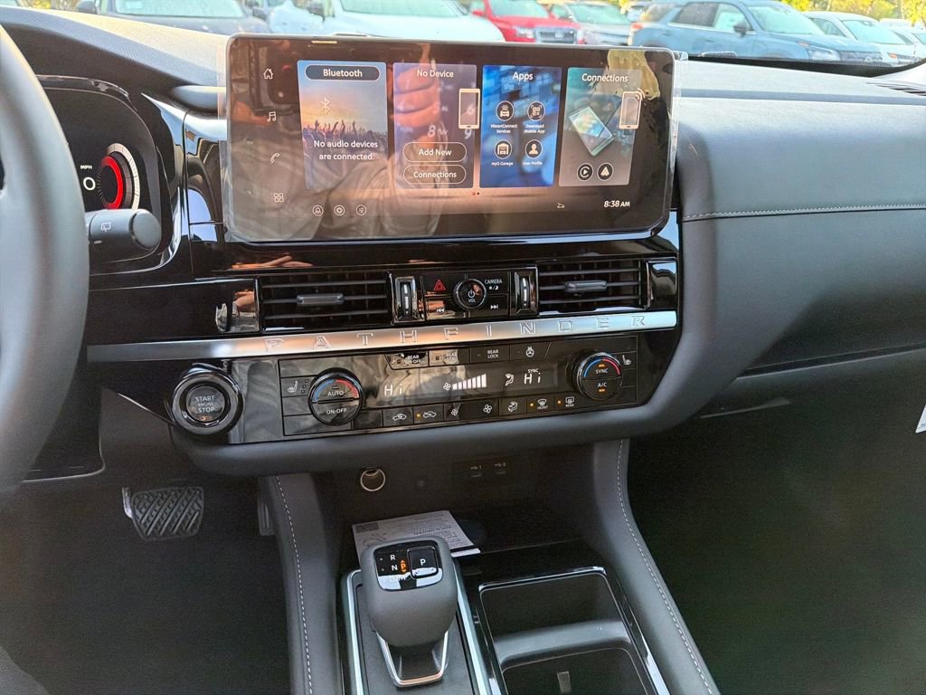 New 2026 Nissan Pathfinder SL image 23