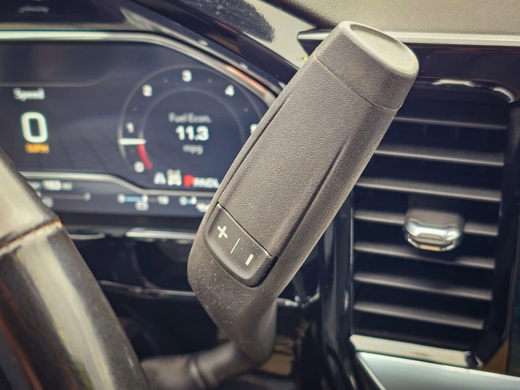 Certified 2024 GMC Sierra 1500 SLE w/ Preferred Package image 19