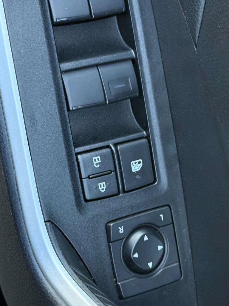 Certified 2025 Toyota RAV4 LE FWD image 25