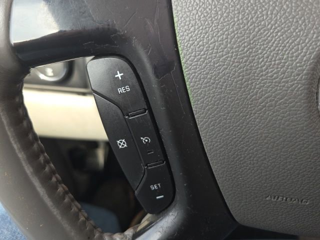 Used 2008 Chevrolet Suburban LT image 39