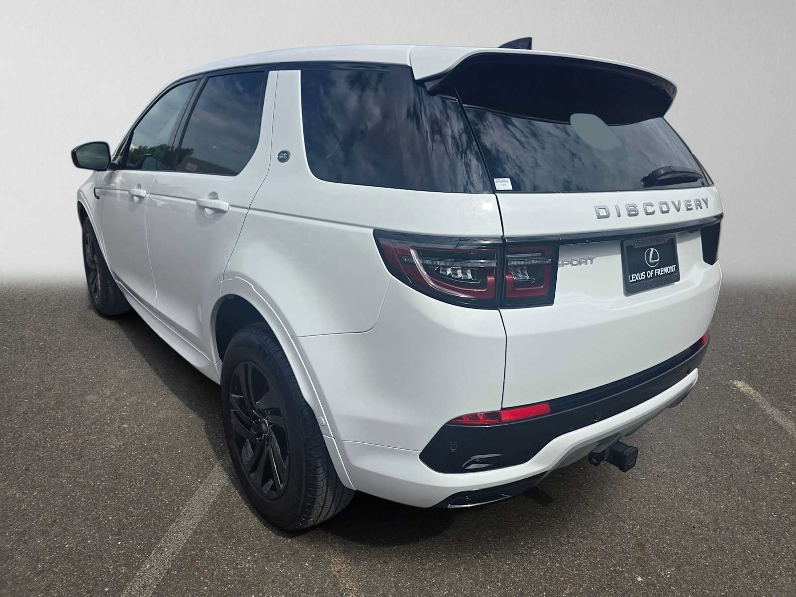 Used 2025 Land Rover Discovery Sport S AWD/4WD image 5