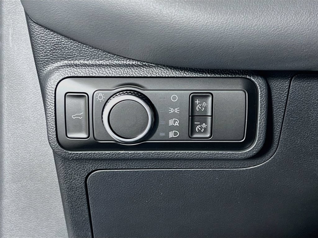 New 2026 Ford Explorer Active AWD/4WD image 20