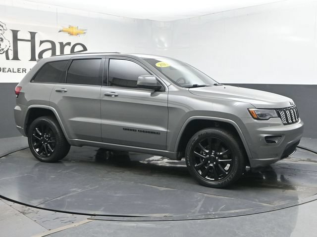 Used 2021 Jeep Grand Cherokee Laredo AWD/4WD image 6