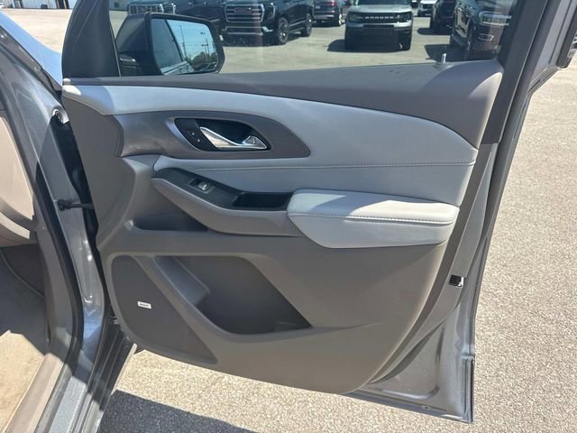 Used 2021 Chevrolet Traverse Premier image 25