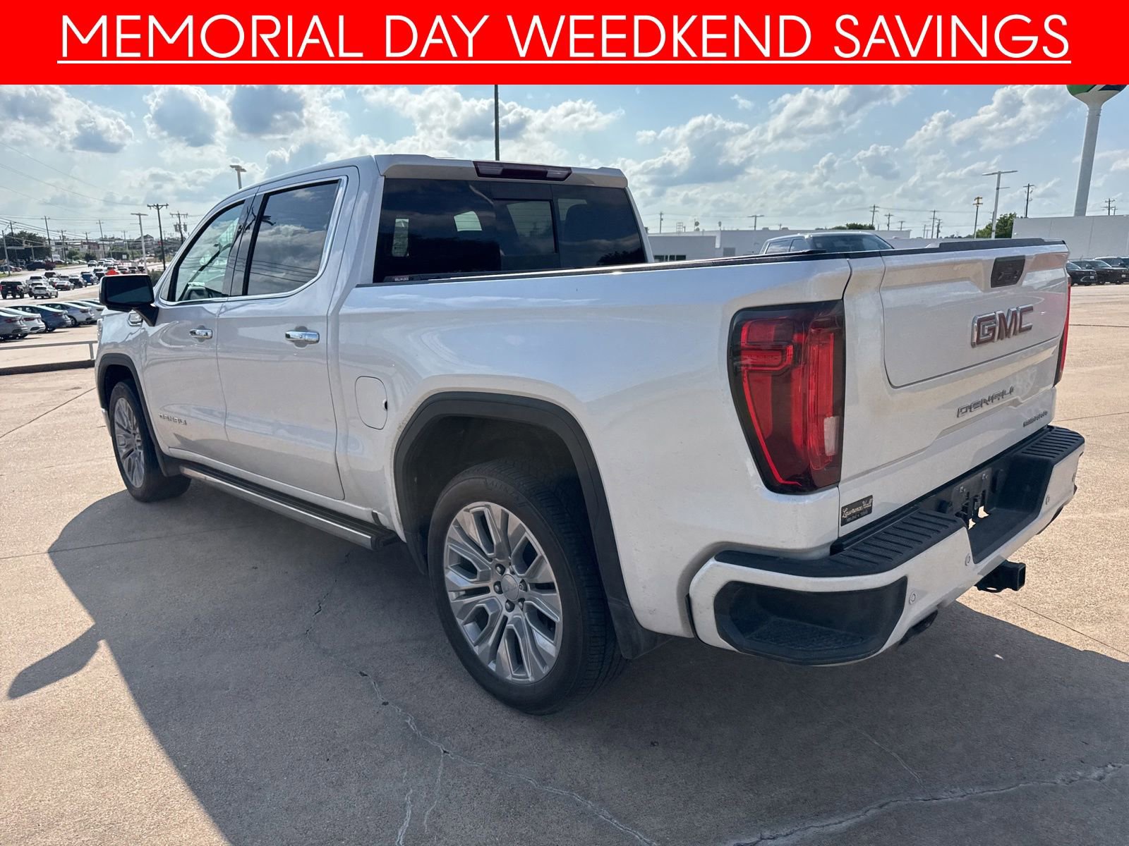 Used 2022 GMC Sierra 1500 Denali w/ Denali Premium Package AWD/4WD image 5