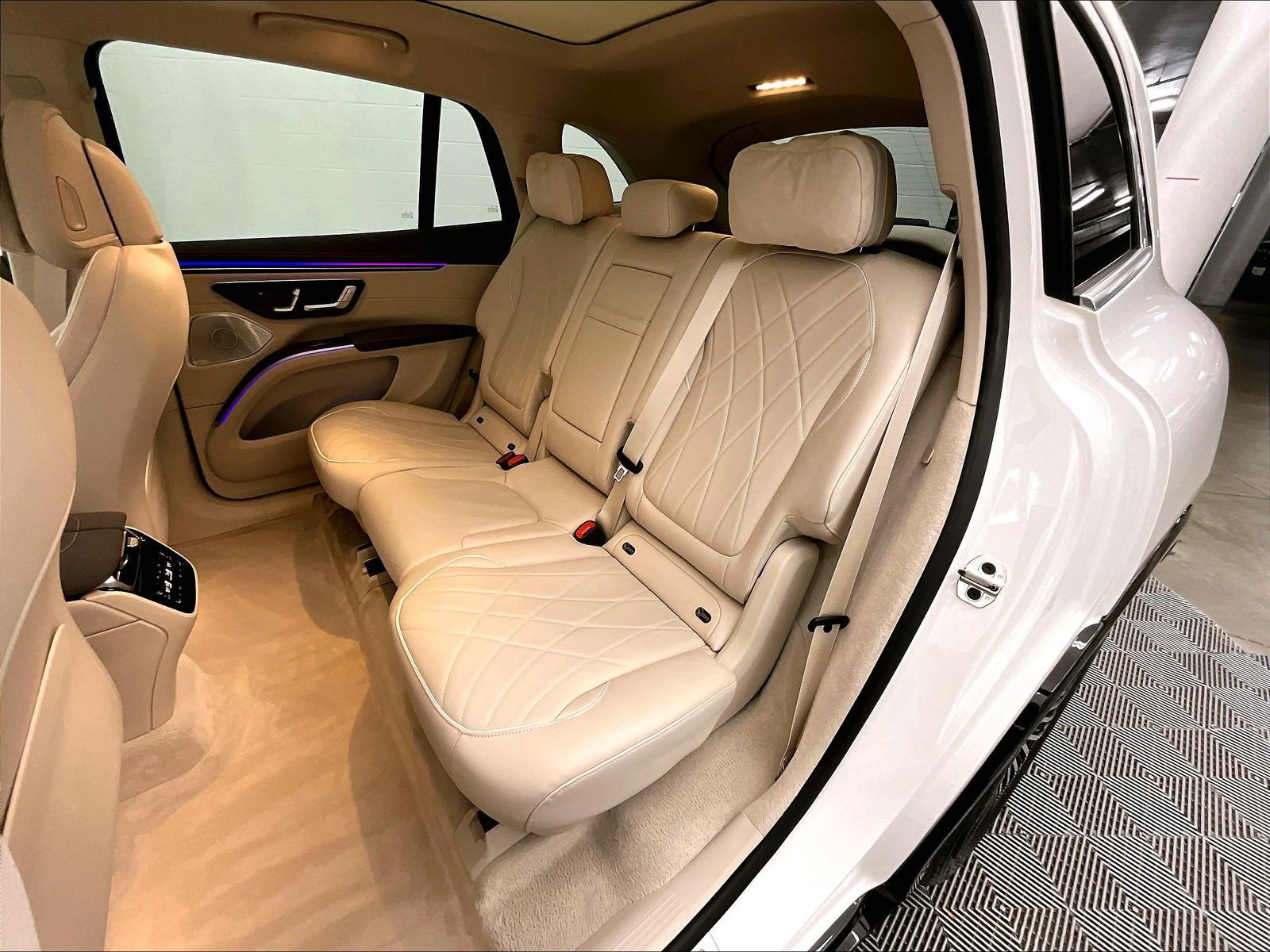 Certified 2023 Mercedes-Benz EQS 450+ 4MATIC SUV image 17