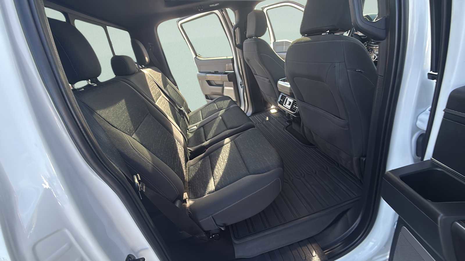 Used 2022 Ford F150 XLT w/ Equipment Group 302A High image 30