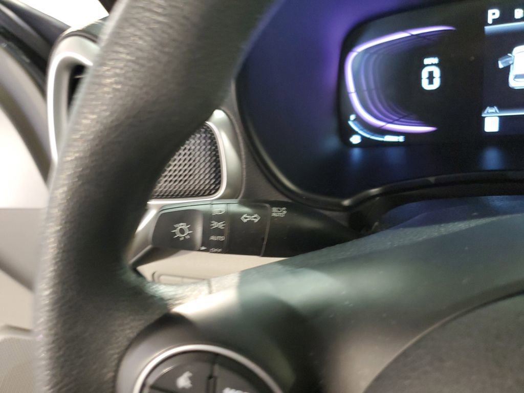 Certified 2025 Kia Soul LX FWD image 24