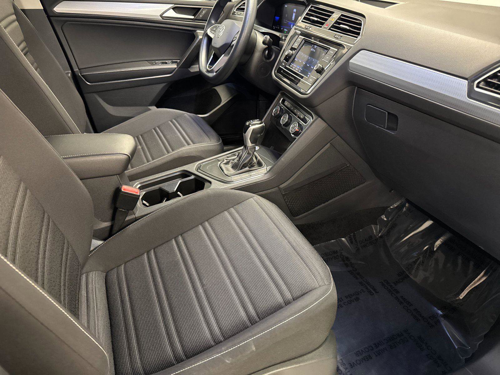 Used 2022 Volkswagen Tiguan S FWD image 16