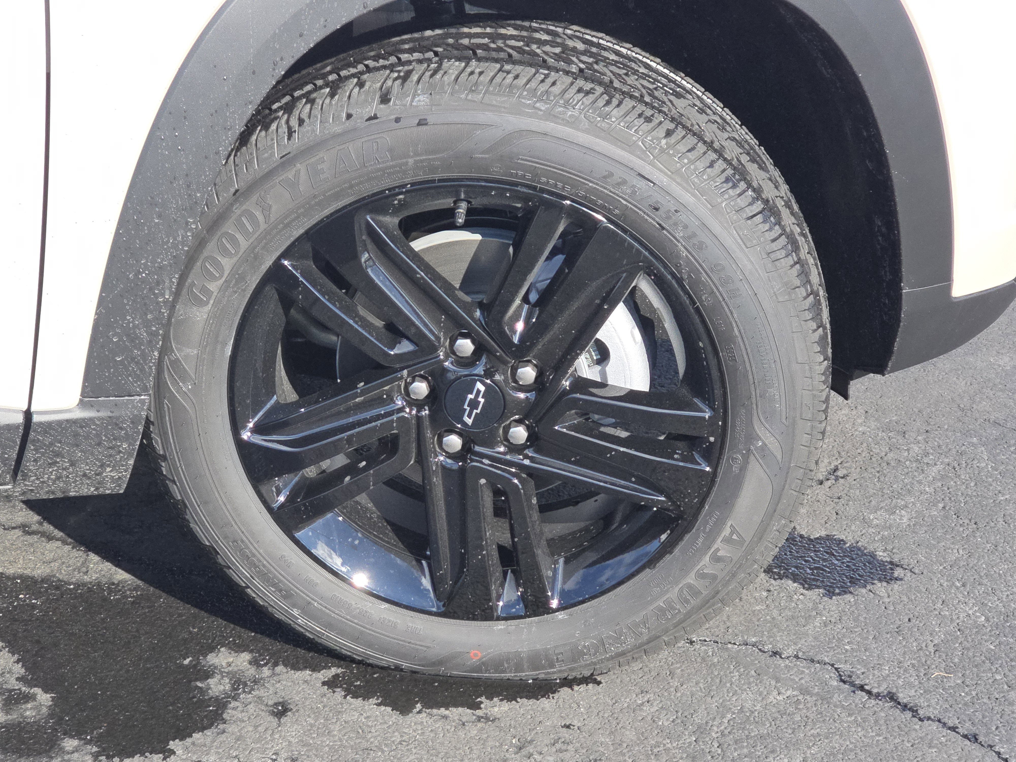 New 2026 Chevrolet Trax ACTIV w/ Driver Confidence Package image 13