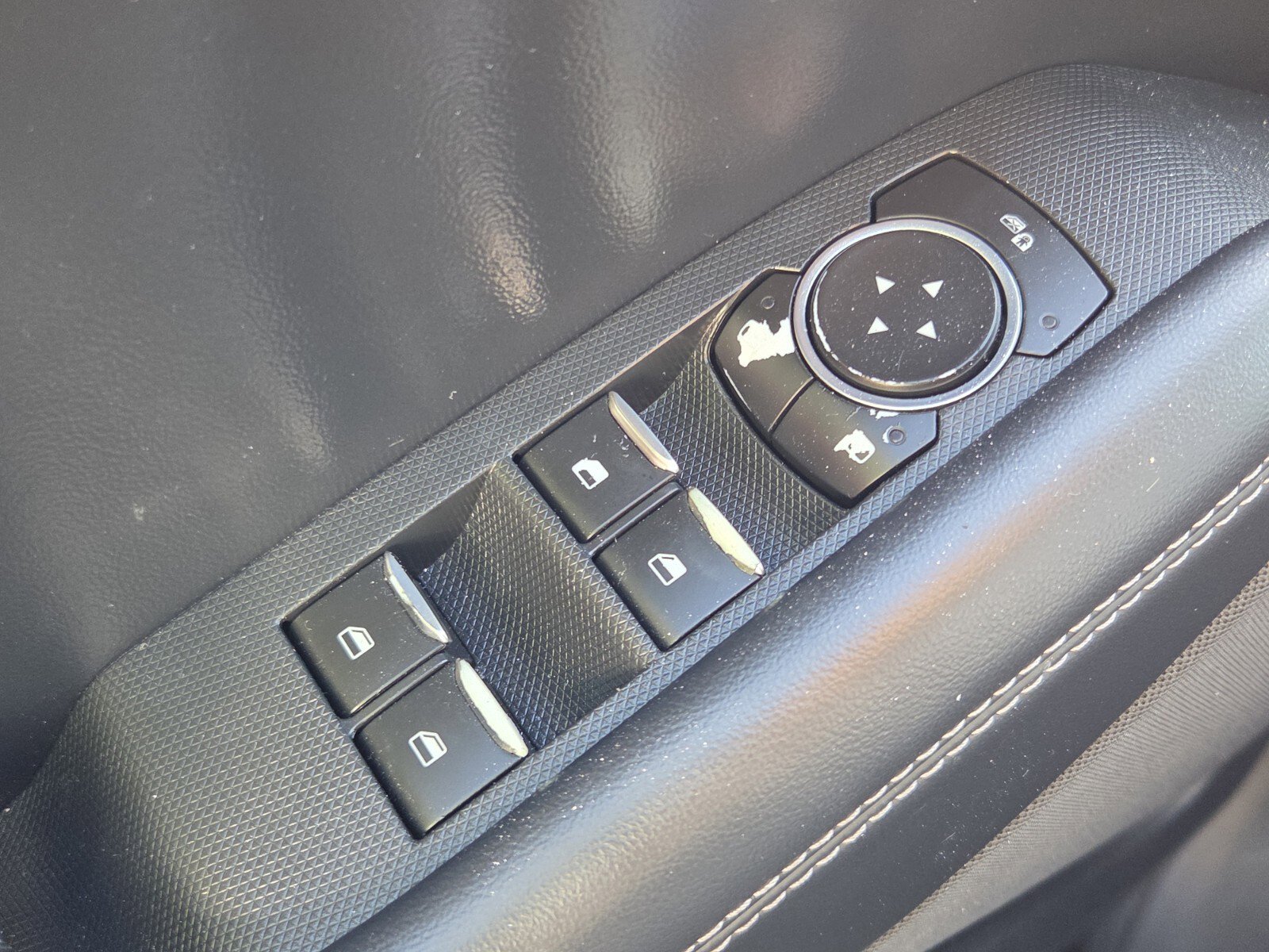 Used 2022 Ford Mustang Mach-E Select RWD image 29