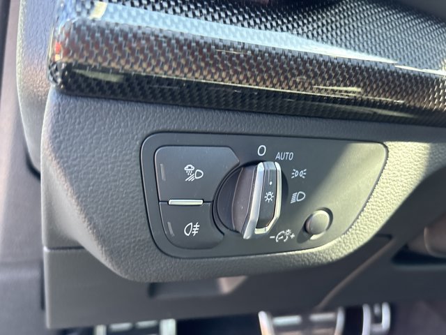 Used 2025 Audi SQ5 Premium Plus AWD/4WD image 26