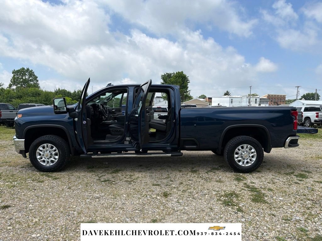 Used 2022 Chevrolet Silverado 3500 LTZ w/ LTZ Plus Package AWD/4WD image 30