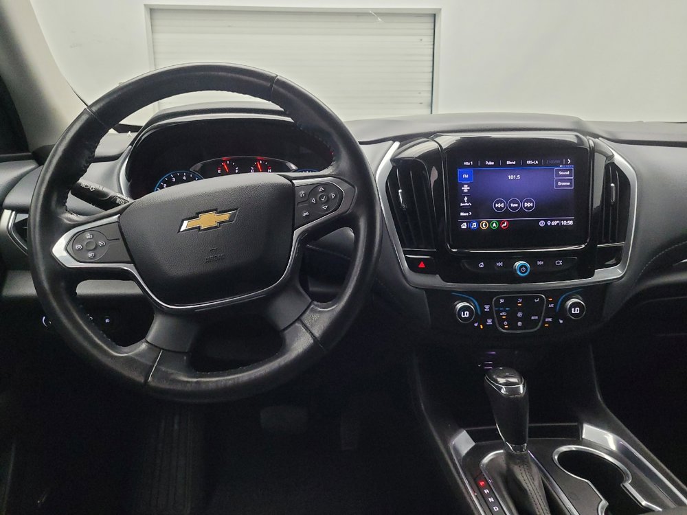 Used 2020 Chevrolet Traverse LT w/ LT Premium Package image 22