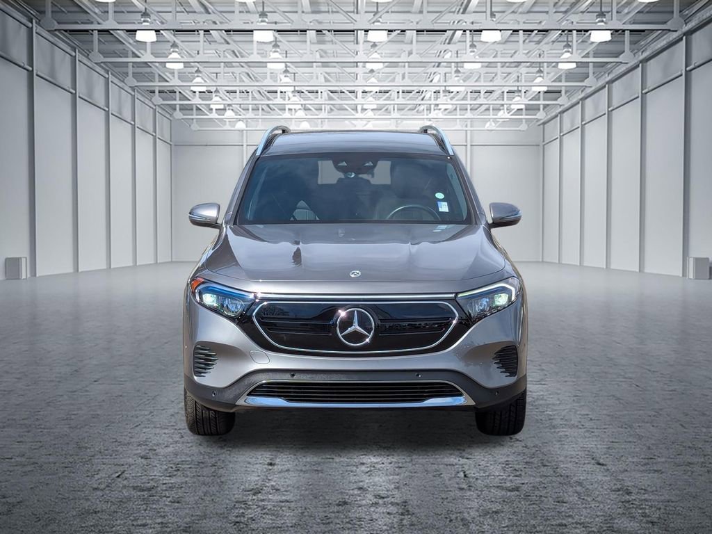 Used 2022 Mercedes-Benz EQB 350 4MATIC image 8