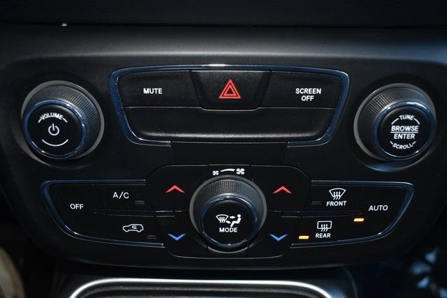 Used 2018 Jeep Compass Latitude w/ Popular Equipment Group image 27