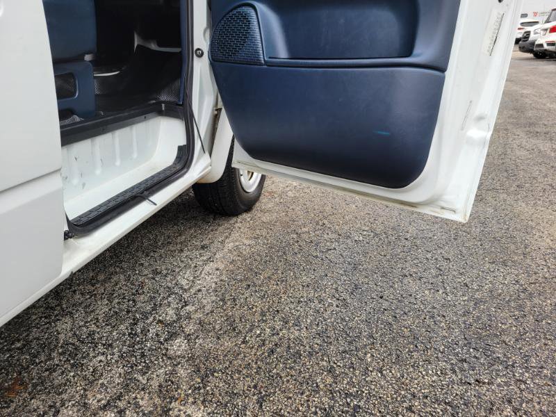 Used 2005 Chevrolet Astro image 40